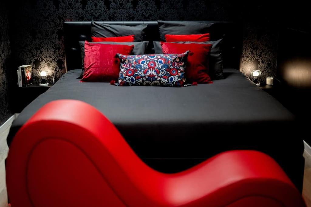 * Love Room Jacuzzi * Aubie-et-Espessas ภายนอก รูปภาพ